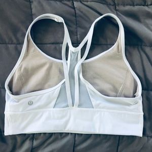 Lululemon NWOT SPORTS BRA